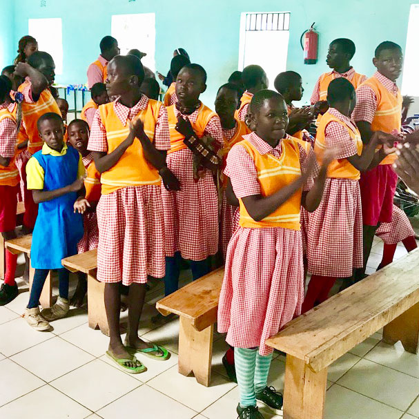 Afrikanische Kinder in der Schule